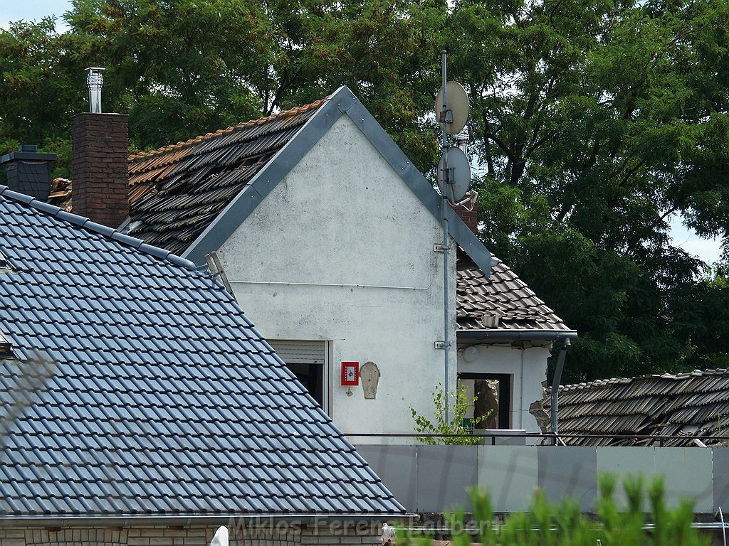 Detonation im Haus Erftstadt Dirmertsheim Brueckenstr P655.JPG